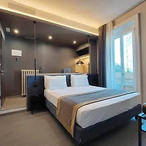 Guest house Vico Fashion District, Milan